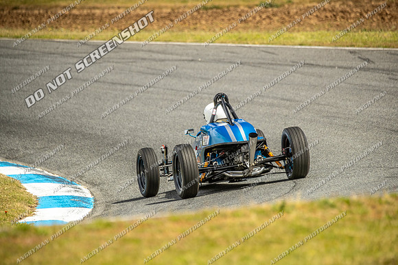 Classic Formula Libre - 44 - Baskerville Historics 2024-14