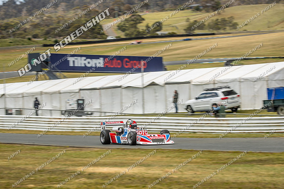 F5000 Group Q & R & Invited - 14 - Baskerville Historics 2024-27