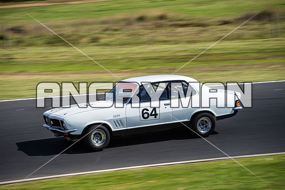 64 - John Douglas - Torana XU1 - Group N Over Three Litre - Saturday-2