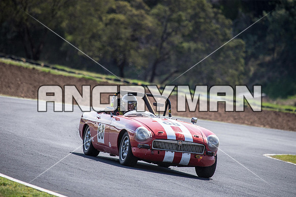 68 David Anderson - MGB Roadster - Group S & Invited - Saturday-5