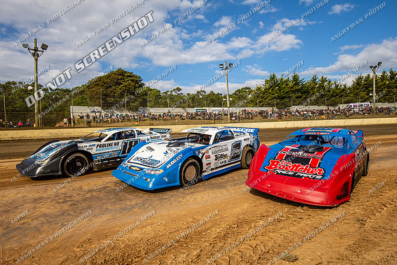 Super Sedan 18 Q18 - Saturday-2