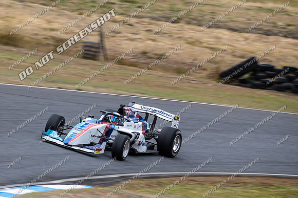 S5000 29 - Saturday-6