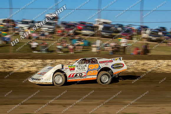 Super Sedan 22 T22 - Friday-6