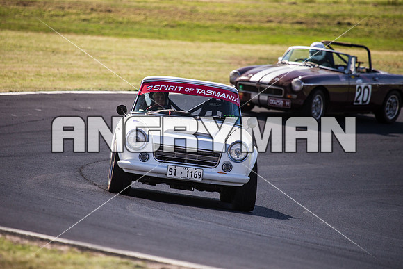 3 Geoff Duggan Datsun 2000 Sports - Muscle Car Cup Under Two Litre - Saturday-6