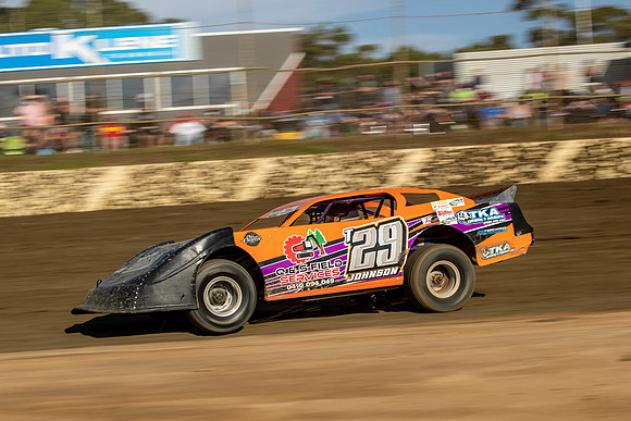 Super Sedan 29 T29 - 12 - Latrobe - 15th Jan 2022-11