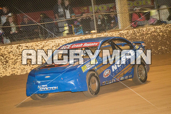modified 4 V4 KYE BLIGHT - 31 - Carrick - 4th April 2015-13