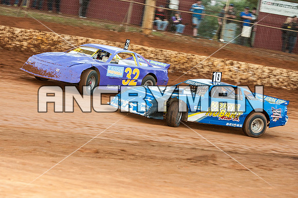 tassie six 10 - 31 - Carrick - 4th April 2015