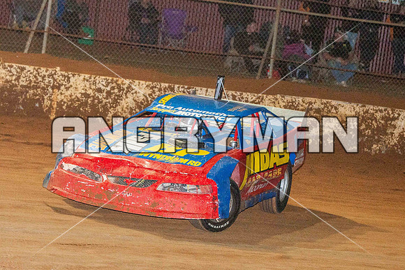 tassie six 18 - 31 - Carrick - 4th April 2015