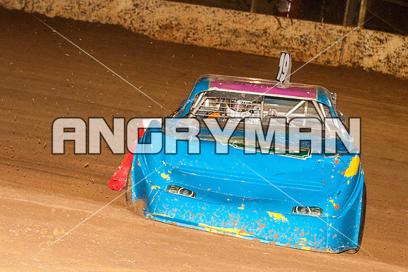 tassie six 19 - 31 - Carrick - 4th April 2015-2