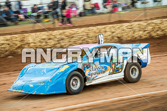 tassie six 19 - 31 - Carrick - 4th April 2015-6