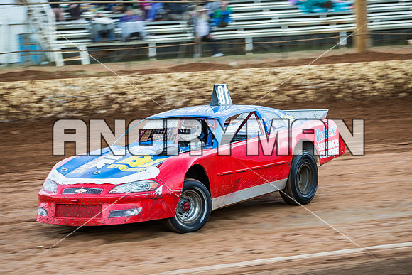 tassie six 81 - 31 - Carrick - 4th April 2015-3
