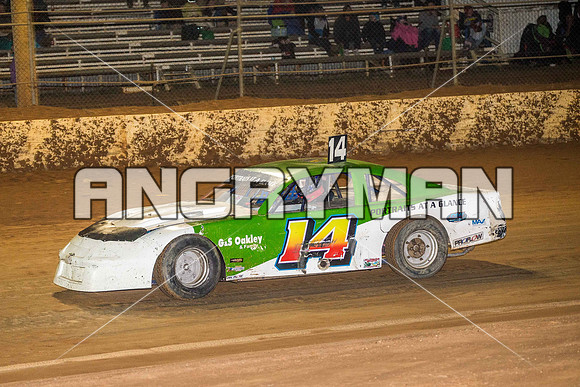 tassie six 14 - 31 - Carrick - 4th April 2015-5