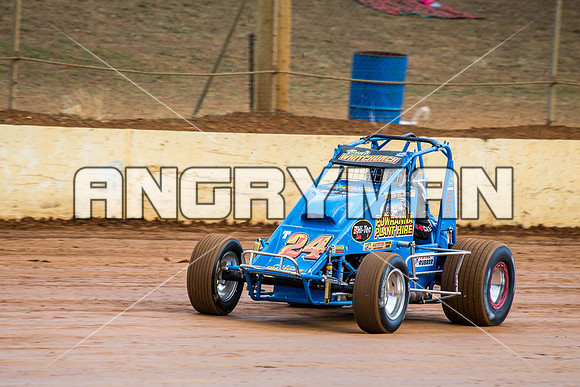 wingless 24 t24 - 31 - Carrick - 4th April 2015-3