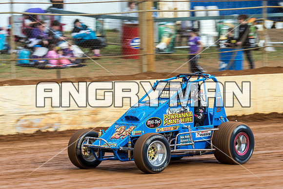 wingless 24 t24 - 31 - Carrick - 4th April 2015-5