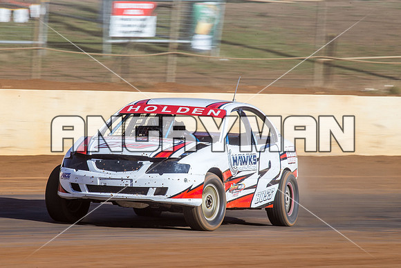 modified 2 Q2 BRODIE BOSS - 29 - Carrick - 2nd April 2015 - Aus Title Practice-7