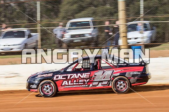 Modified 14 V14 BRENTON MILLS - 29 - Carrick - 2nd April 2015 - Aus Title Practice-2