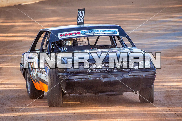modified 32 V32 BRODY CHRYSTIE - 29 - Carrick - 2nd April 2015 - Aus Title Practice-3