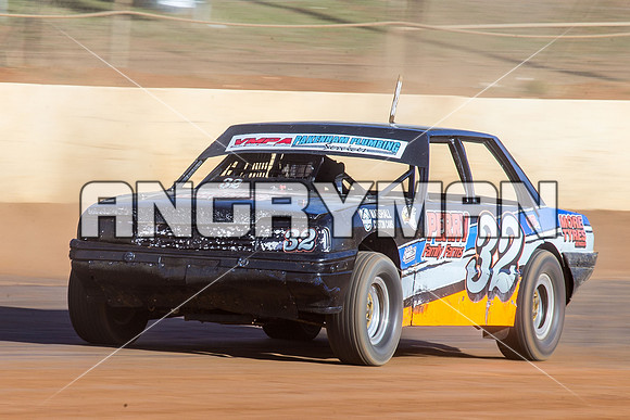 modified 32 V32 BRODY CHRYSTIE - 29 - Carrick - 2nd April 2015 - Aus Title Practice-4