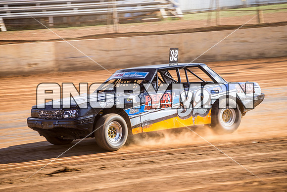 modified 32 V32 BRODY CHRYSTIE - 29 - Carrick - 2nd April 2015 - Aus Title Practice