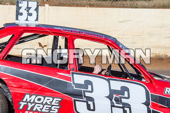 modified 33 V33 DANIEL SIMPSON - 29 - Carrick - 2nd April 2015 - Aus Title Practice-4