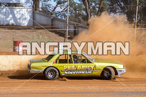 modified 37 T37 LUKE WILLIAMS - 29 - Carrick - 2nd April 2015 - Aus Title Practice-5