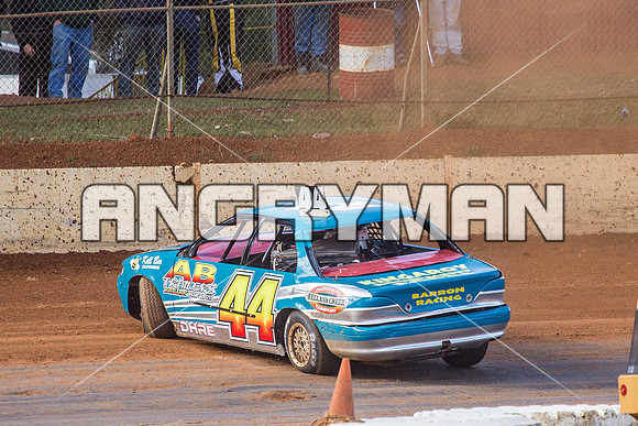 modified 44 Q44 ASHLEY BARRON - 29 - Carrick - 2nd April 2015 - Aus Title Practice-3