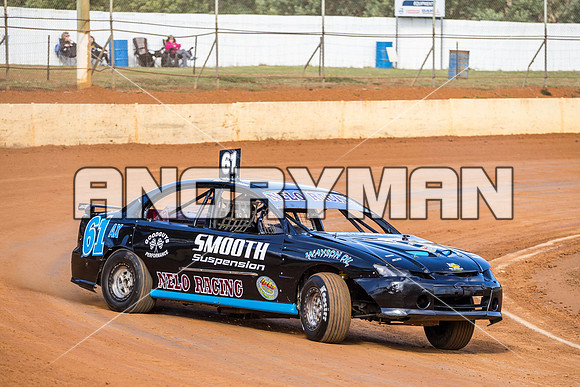 modified 61 V61 MATT NELSON - 29 - Carrick - 2nd April 2015 - Aus Title Practice