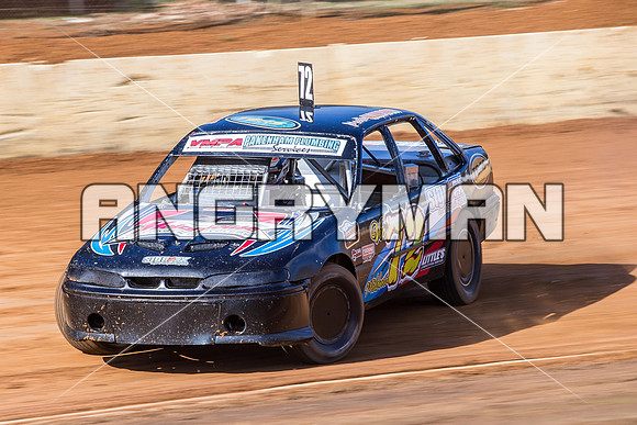 modified 72 V72 MARTIN HAWSON - 29 - Carrick - 2nd April 2015 - Aus Title Practice-2
