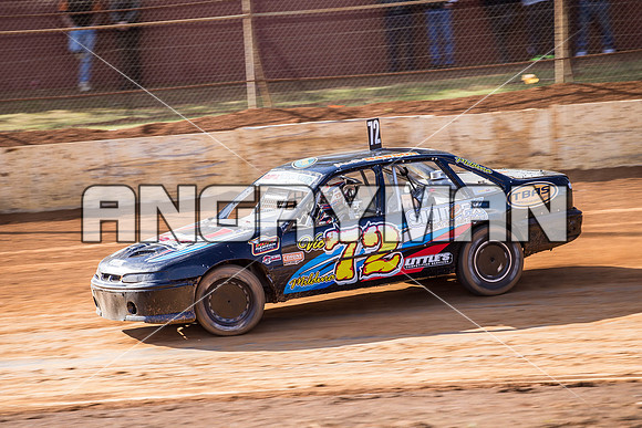 modified 72 V72 MARTIN HAWSON - 29 - Carrick - 2nd April 2015 - Aus Title Practice-4