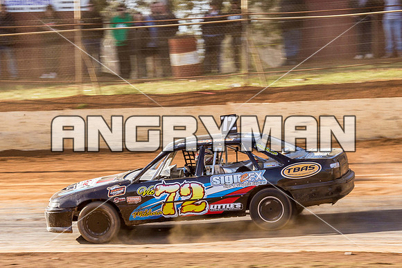 modified 72 V72 MARTIN HAWSON - 29 - Carrick - 2nd April 2015 - Aus Title Practice-6