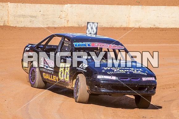 modified 88 V88 BRYAN GALLEY - 29 - Carrick - 2nd April 2015 - Aus Title Practice-5