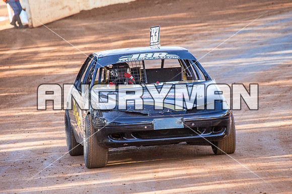 modified 93 Q93 JASON BEER - 29 - Carrick - 2nd April 2015 - Aus Title Practice-4