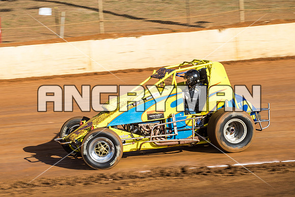 wingless 2 t2 - 30 - Carrick - 3rd April 2015-3
