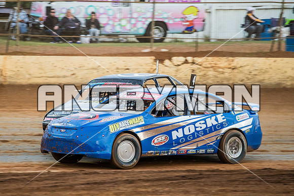 modified 4 V4 KYE BLIGHT - 30 - Carrick - 3rd April 2015-8