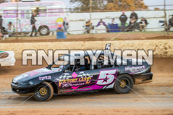 modified 5 V5 ASH PARKINSON - 30 - Carrick - 3rd April 2015-6