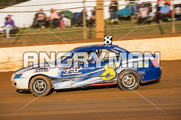 modified 8 Q8 RODNEY PAMMENTER - 30 - Carrick - 3rd April 2015-6