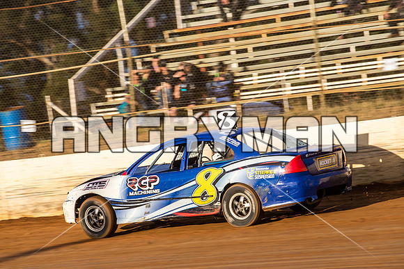 modified 8 Q8 RODNEY PAMMENTER - 30 - Carrick - 3rd April 2015-7