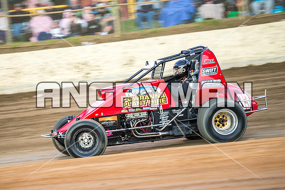 wingless 83 t83 - 28 - Latrobe - 28th March 2015
