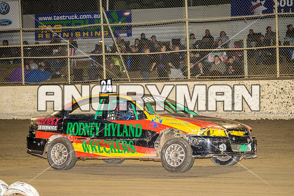 street stock 24 t24 - 28 - Latrobe - 28th March 2015