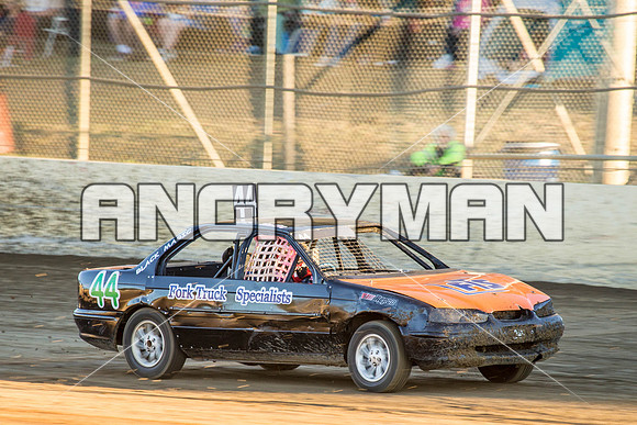 street stock 44 t44 - 28 - Latrobe - 28th March 2015