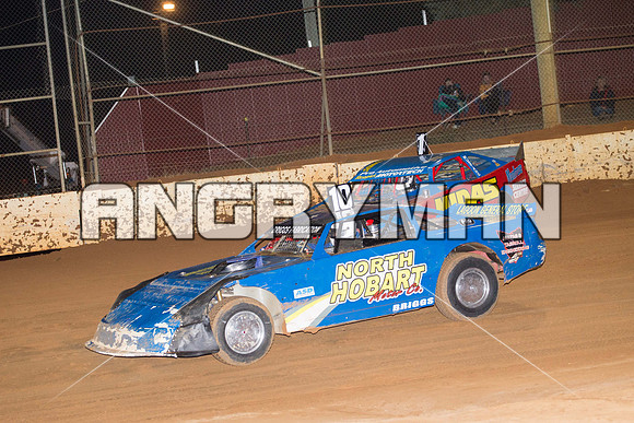 tassie six 10 - 27 - Carrick - 21st March 2015-2