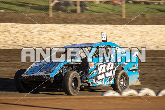 amca 99 t99 - 28 - Latrobe - 28th March 2015