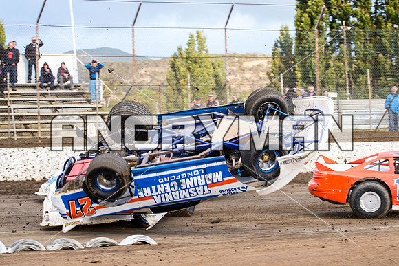 super sedan 27 t27 leon nichols - 26 - Hobart - 14th March 2015-12