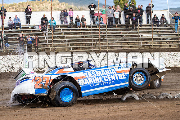 super sedan 27 t27 leon nichols - 26 - Hobart - 14th March 2015-24