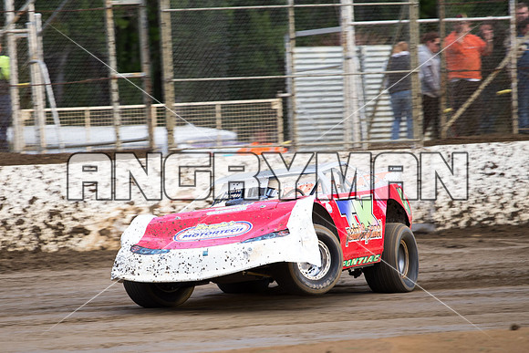 super sedan 48 t48 Wayne Dillon - 26 - Hobart - 14th March 2015