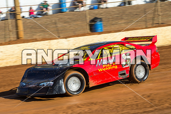 super sedan 25 t25 Laura Davidson