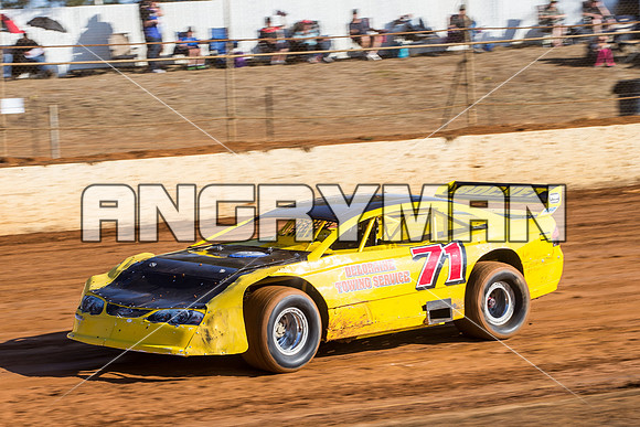 super sedan 71 t71 Robbie Bird