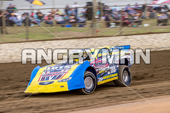 super sedan 17 n17 lachlan onley-2