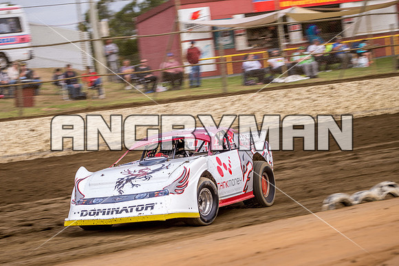 super sedan 24 q24 Jack Childs
