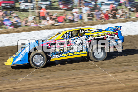 super sedan 17 n17 lachlan onley-2